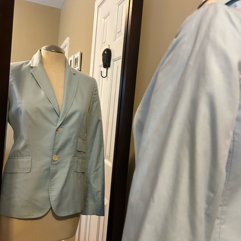 Blazer - Picture 3 of 6